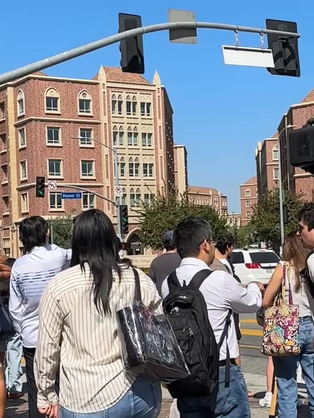 s.nature_global 视频封面