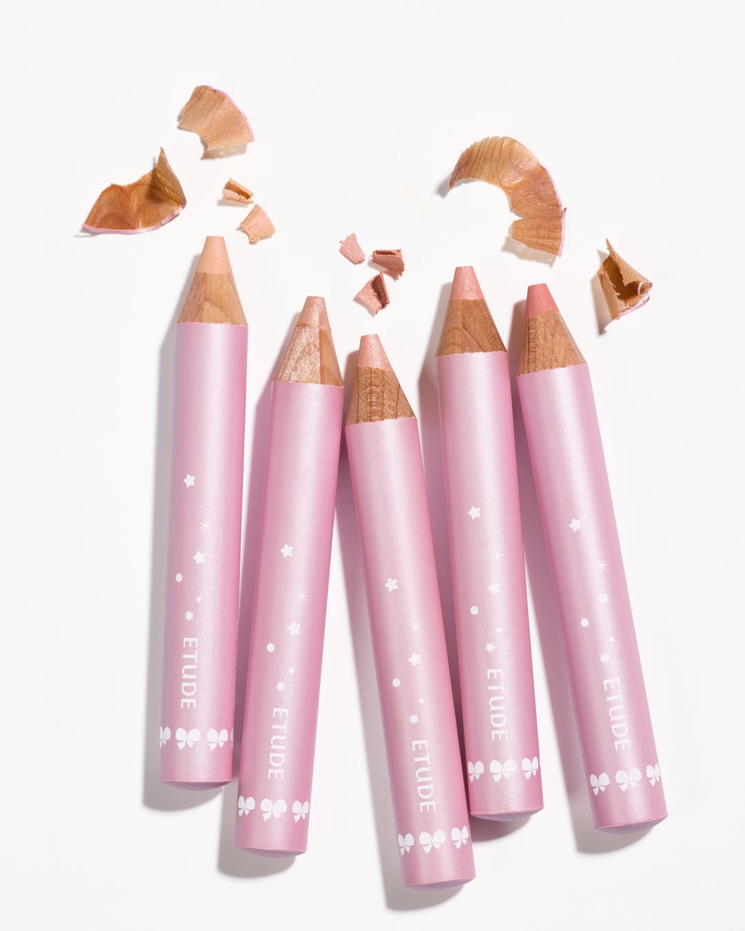 etudeofficial ๅ็ๅจๆๅพ็