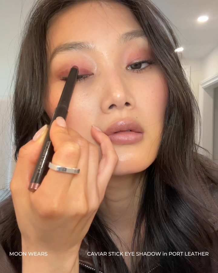 lauramercier 视频封面