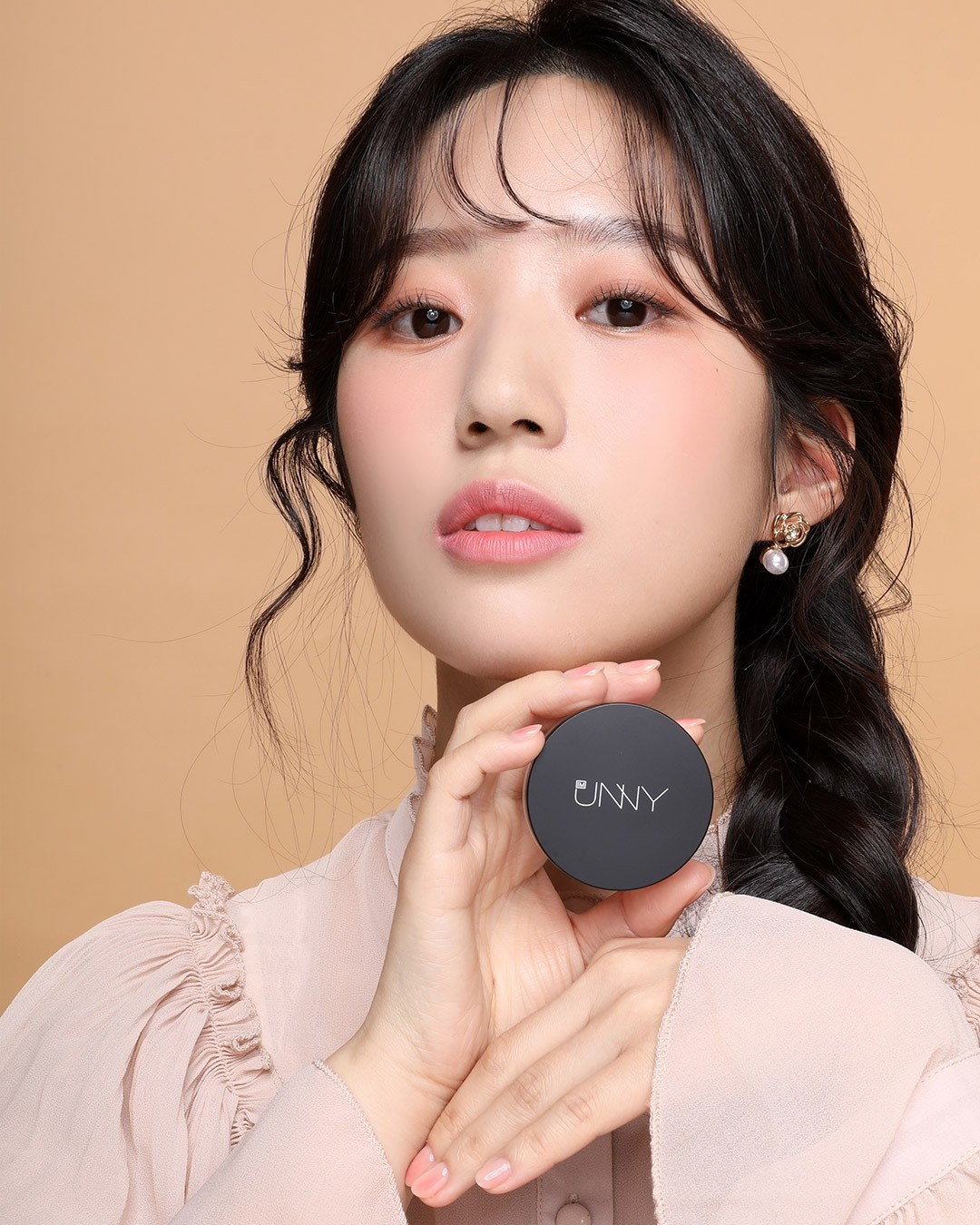 unnyclub_official 品牌动态图片
