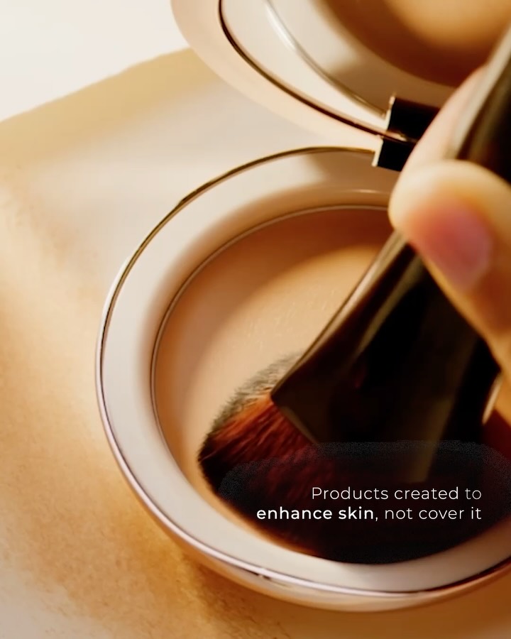 lauramercier 视频封面