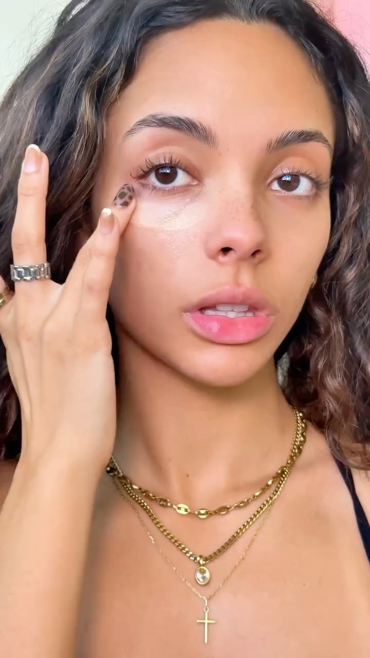 shaishaishai.official 品牌动态