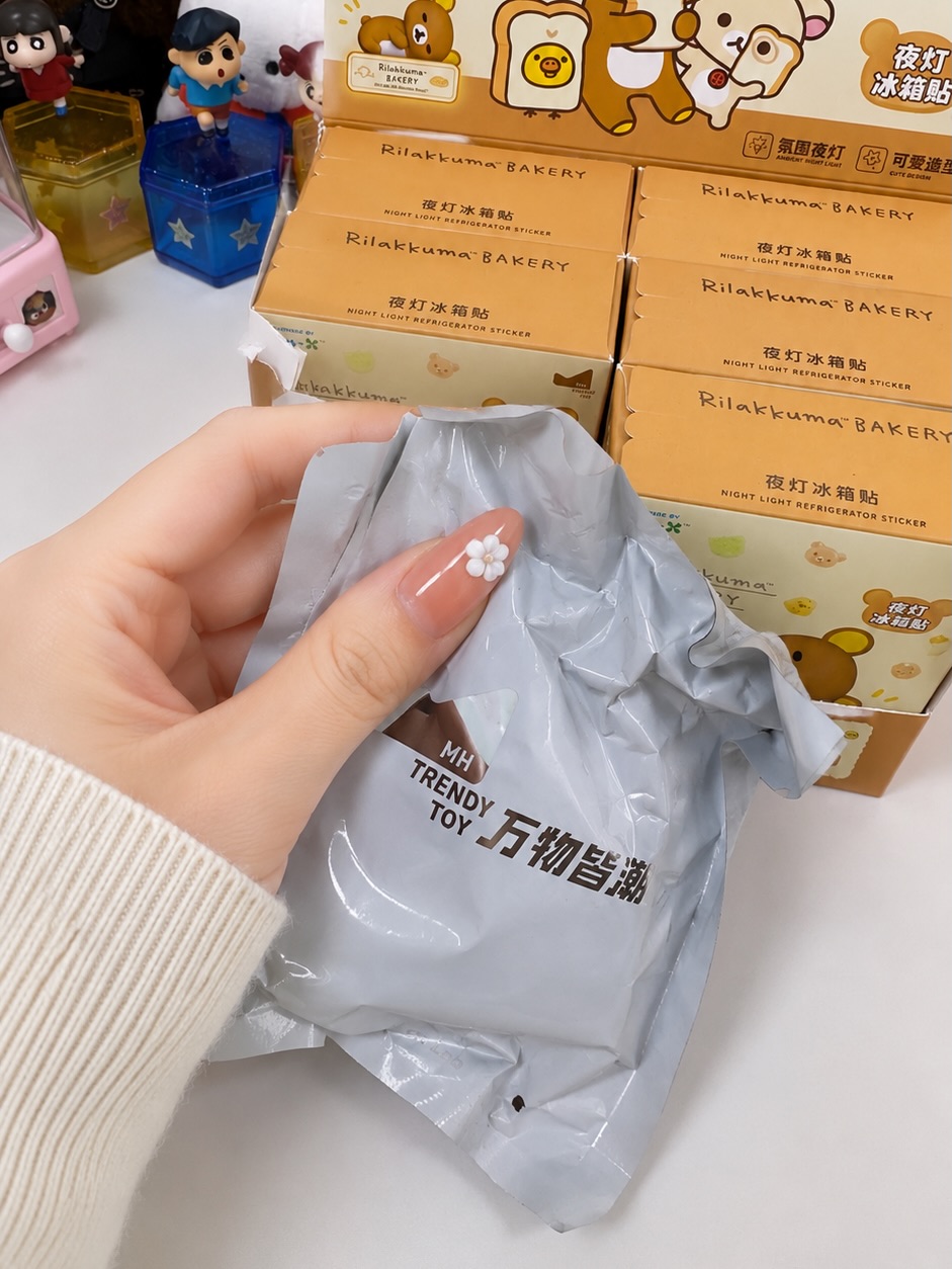 kitschcatch_shop 品牌动态图片