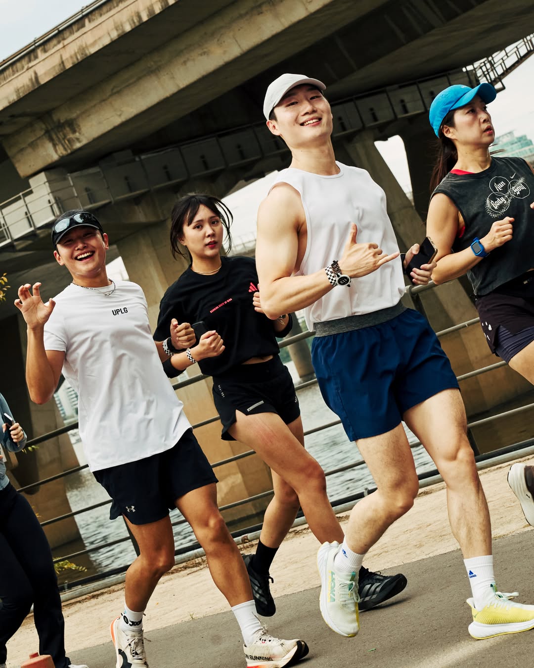 numbuzin_official 品牌动态图片