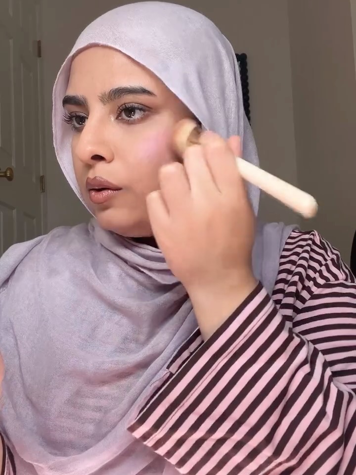 simihazebeauty 视频封面