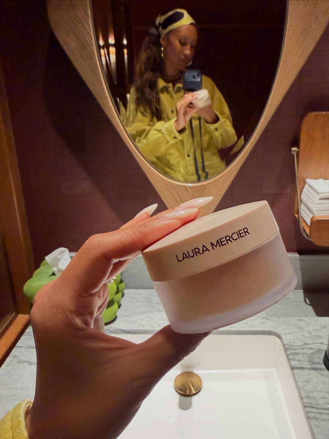 lauramercier 品牌动态图片