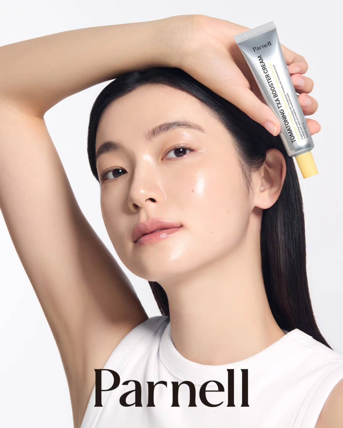 parnell.official ๅ็ๅจๆๅพ็