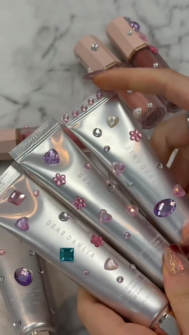 deardahlia_beauty 视频封面