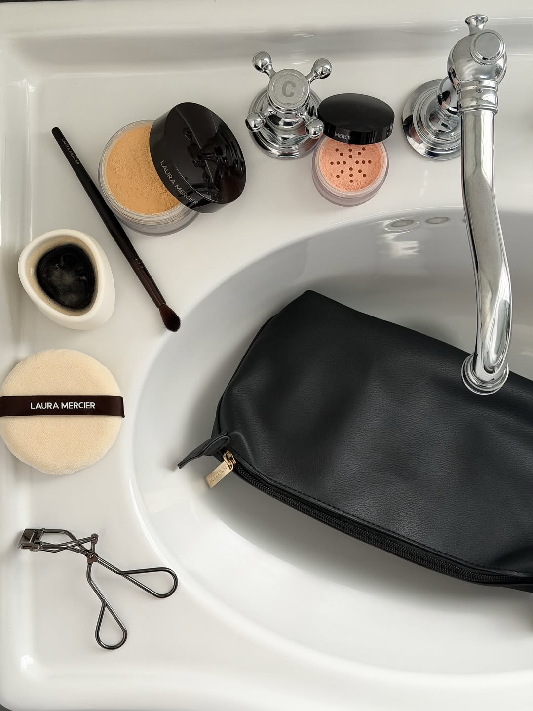 lauramercier 品牌动态图片